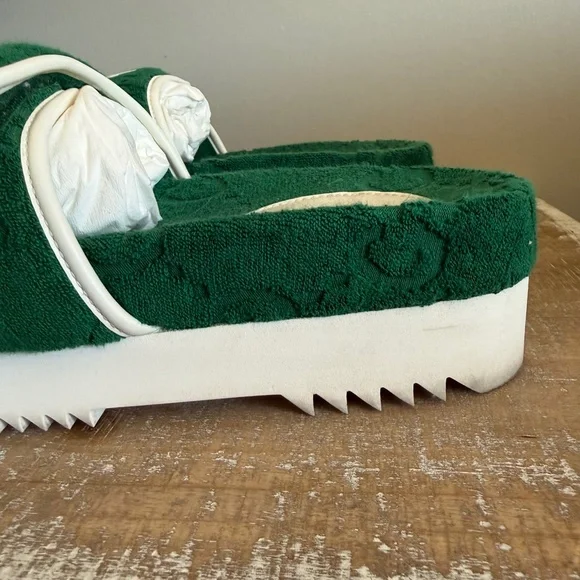 Gucci x Adidas Terry Cloth Trefoil GG Monogram Platform Sandals — Size 39 - Picture 4 of 8